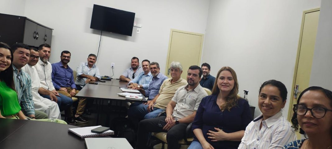 SECRETARIA MUNICIPAL DE SAÚDE REALIZA SUA PRIMEIRA REUNIÃO OBJETIVANDO A IMPLANTAÇÃO DO SERVIÇO DE HEMODINÂMICA EM JATAÍ | Prefeitura de Jataí